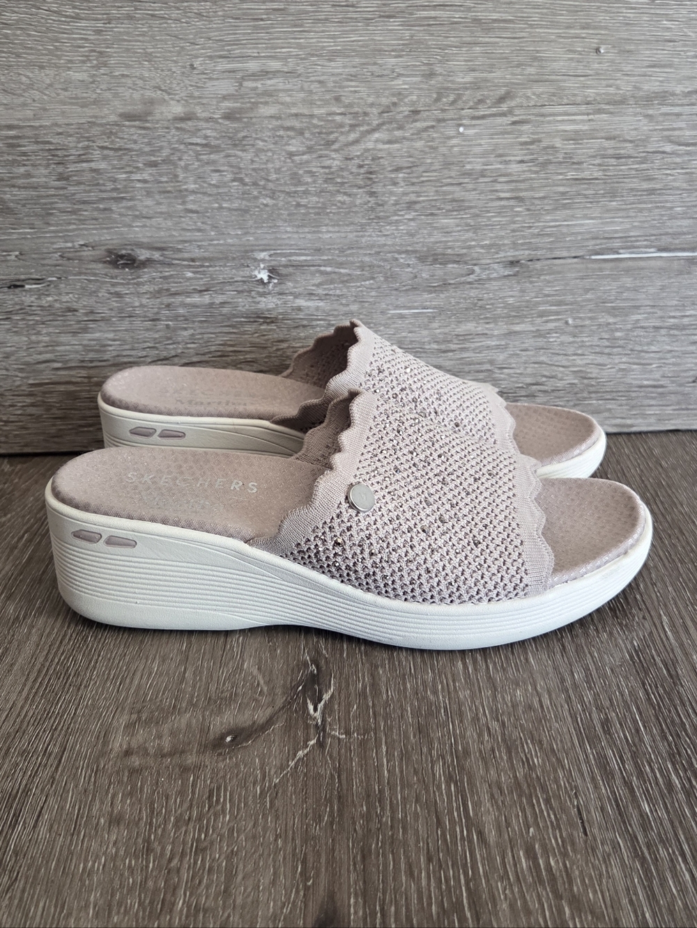 Skechers Martha Stewart Pier-Lite Lite Essence Wedge Sandal Sz 9 - Picture 2 of 9
